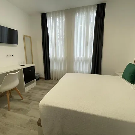 Paseo Malecon Hab Δωμάτια σε οικογενειακή κατοικία Monforte De Lemos